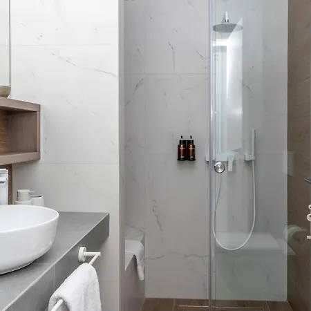 Disegno Residences Apartment *